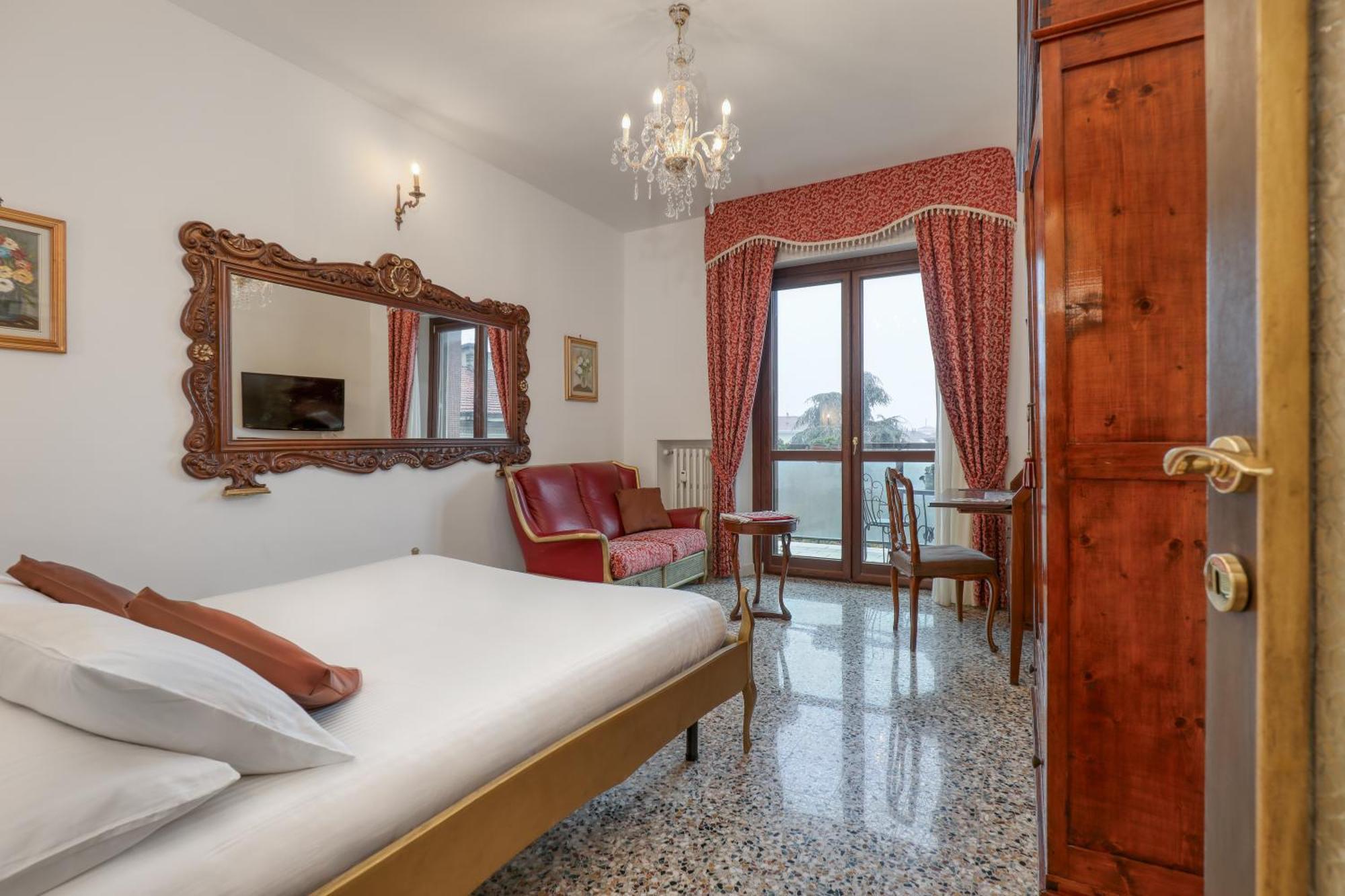 Suite Angolo Alla Stazione - Appartamento Con Terrazzo Panoramico Pavia Exterior foto